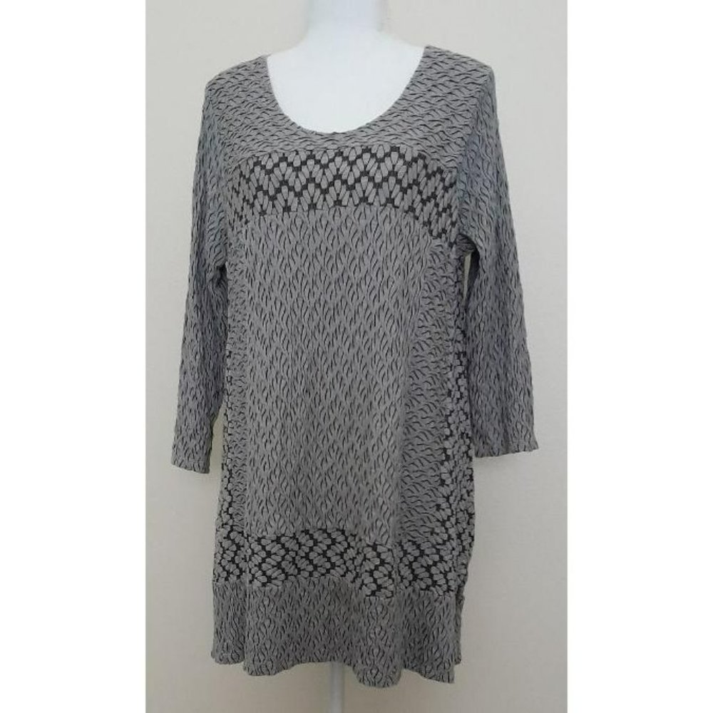 Habitat Women's Boutique  Style Top Size L